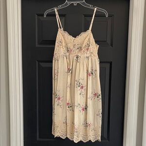 Floral Lace Trim Cream Dress